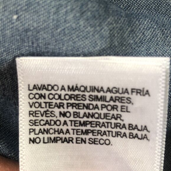 Lucky Brand Women’s Denim Button-Down Shirt Pockets Size Medium - Picture 14 of 15